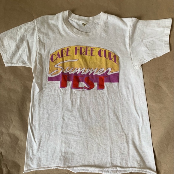 Care Free Curl Summer Fest Vintage T-shirt - Picture 1 of 5